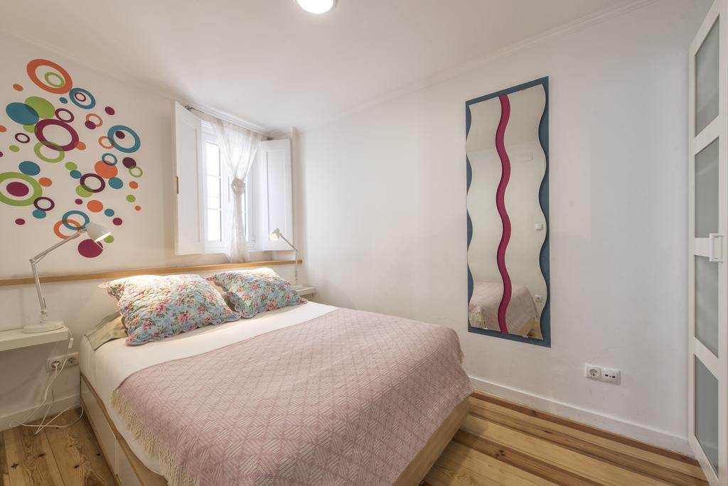 Alfama Doll House Apartment